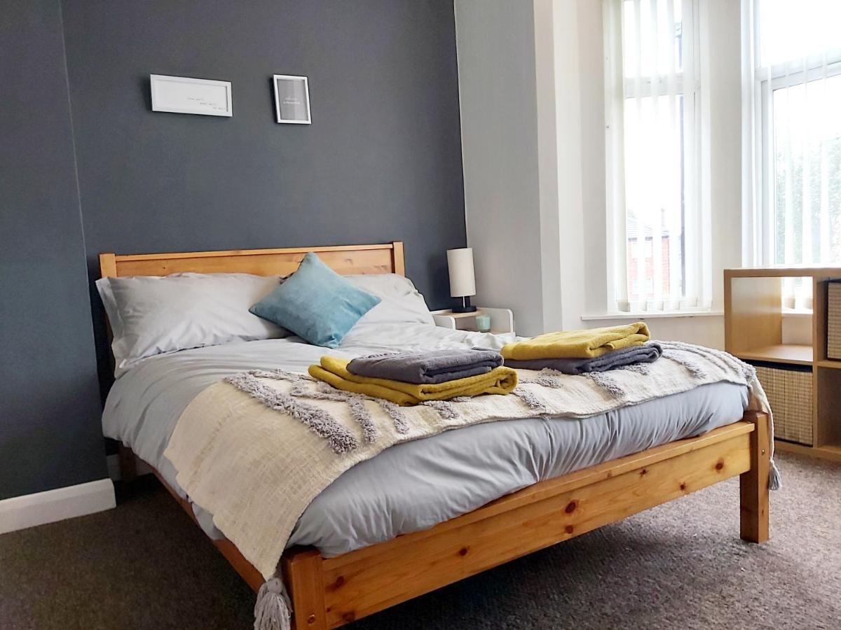 Comfy 4 Bed Home Away From Home Ковентрі Екстер'єр фото